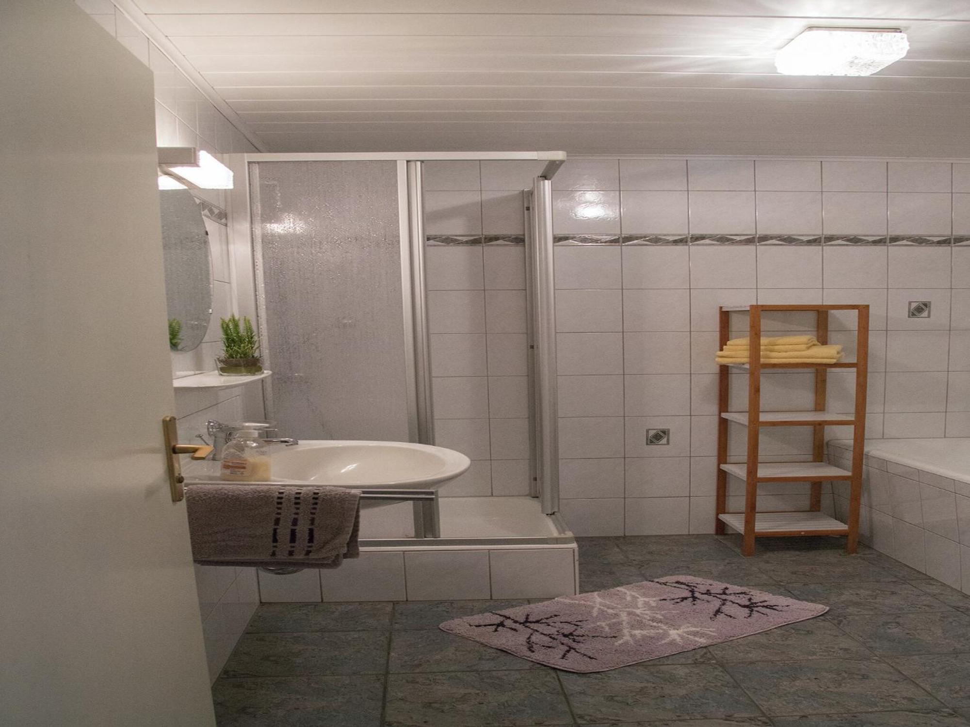 Spacious Holiday Home In Ulmen Near The Centre Luaran gambar
