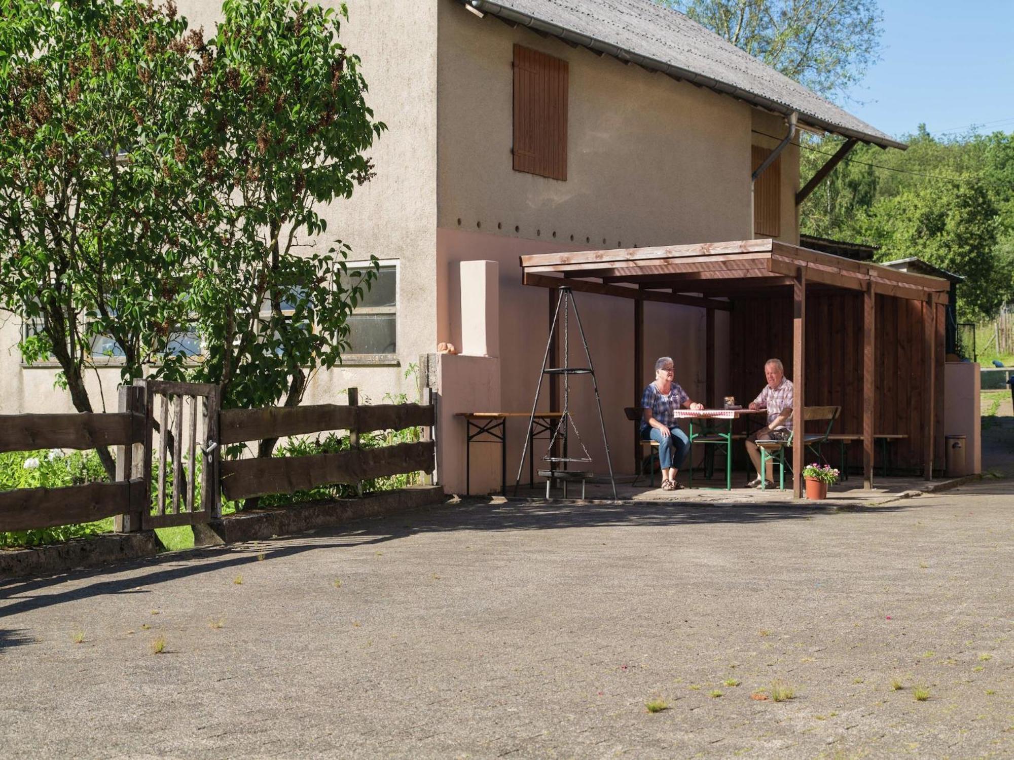 Spacious Holiday Home In Ulmen Near The Centre Luaran gambar